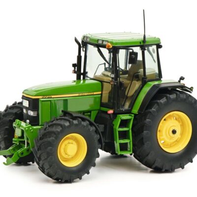 John Deere 7700